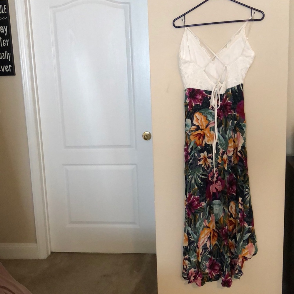 Dress - Picture 2 of 6